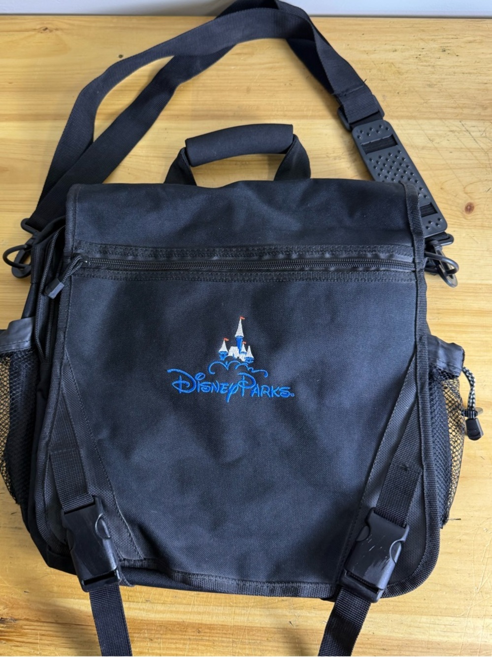 Disney Parks Leed's Embroidered Messenger Style Work Bag Laptop Black Large